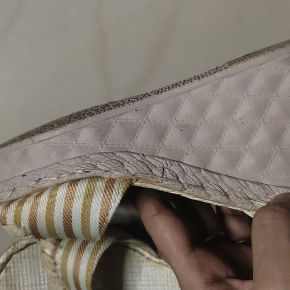 Clearance sale - Beautiful stylish comfortable wages - Picture 3 of 7